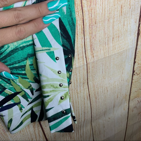 NWT Roz & Ali tropical Classic Fit Ankle Crop Pant - Picture 9 of 11